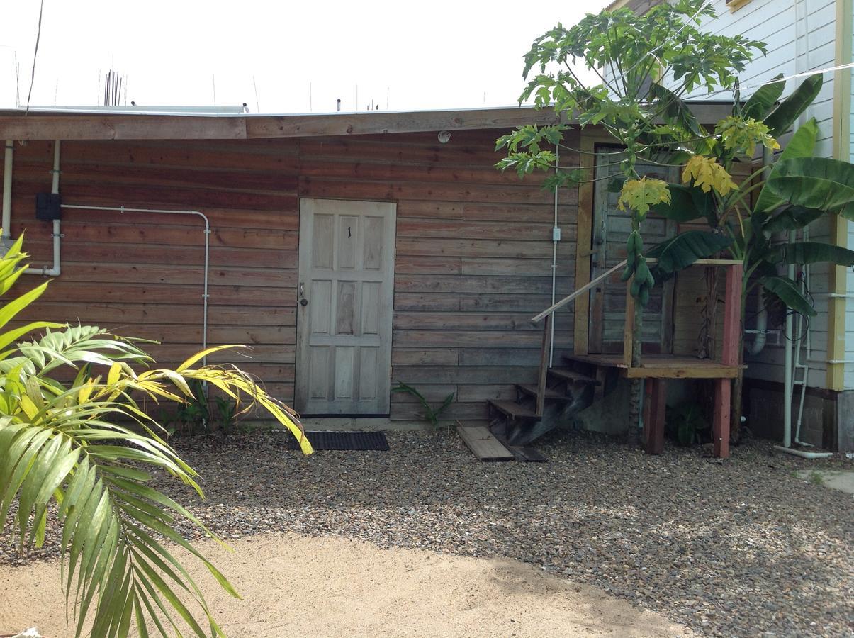 Placencia Hostel Εξωτερικό φωτογραφία