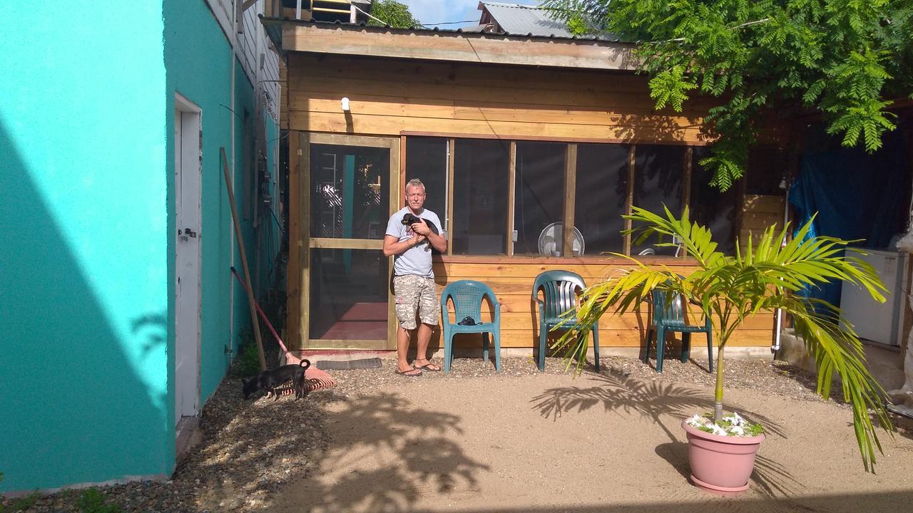 Placencia Hostel Εξωτερικό φωτογραφία